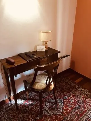 Basic Büyük Yataklı Tek Kişilik Oda