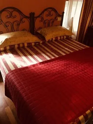 Basic Büyük Yataklı Tek Kişilik Oda
