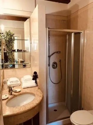 Deluxe Stüdyo Süit