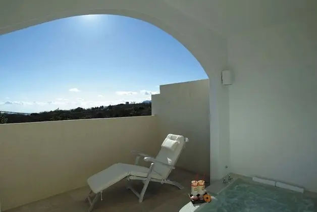 Süit (Island Suite #12)