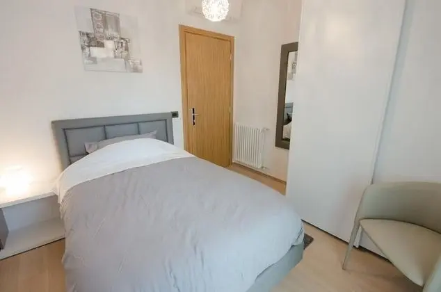 Tek Büyük veya İki Ayrı Yataklı Oda