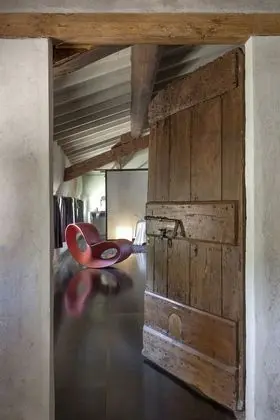 Deluxe Tek Büyük Yataklı Oda (La Mansarda)