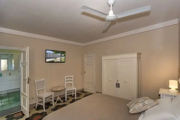 Tek Büyük Yataklı Oda, Bahçe Manzaralı (N)