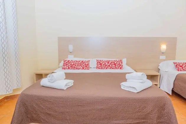 Standard Tek Büyük Yataklı Oda