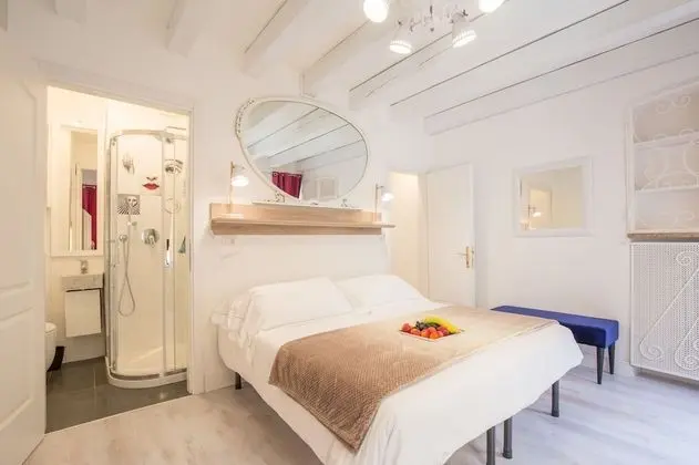 Deluxe Tek Büyük Yataklı Oda, 1 En Büyük (King) Boy Yatak, Banyolu/Duşlu