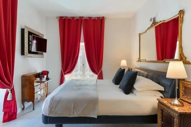 Deluxe Tek Büyük Yataklı Oda, 1 Yatak Odası, Özel Banyo, Şehir Manzaralı