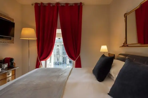 Deluxe Tek Büyük Yataklı Oda, 1 Yatak Odası, Özel Banyo, Şehir Manzaralı