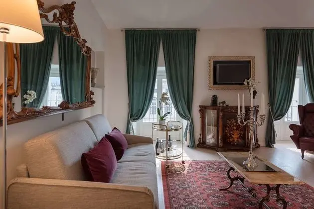 Grand Tek Büyük Yataklı Oda, Şehir Manzaralı
