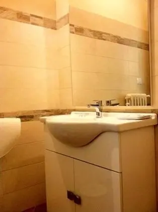 Tek Büyük Yataklı Oda, Özel Banyo (Rossa)