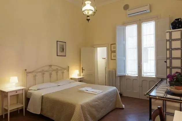 Tek Büyük Yataklı Oda, Özel Banyo (Ultima)