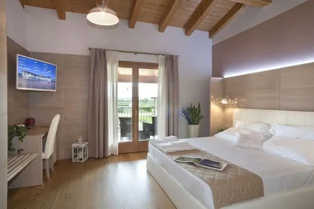 Comfort Tek Büyük Yataklı Oda
