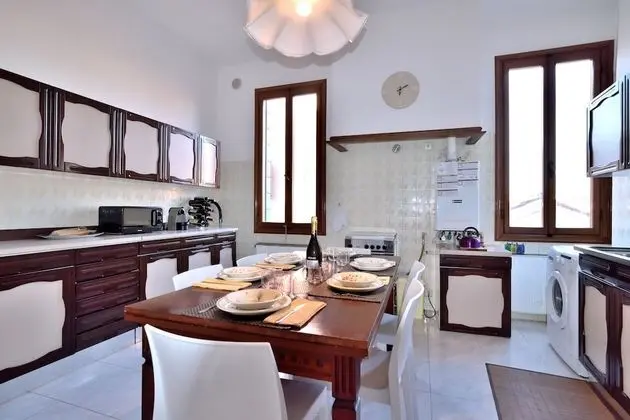 Apart Daire, 4 Yatak Odası