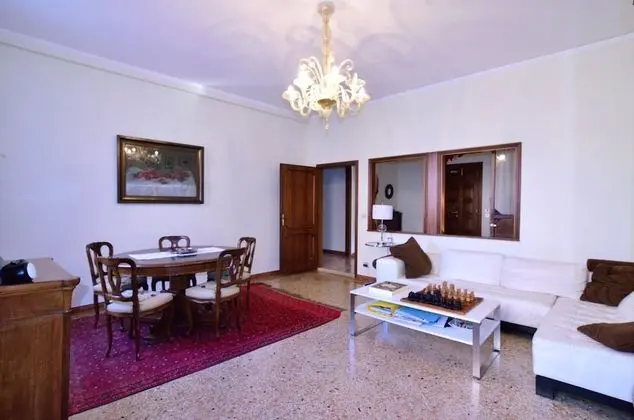 Apart Daire, 4 Yatak Odası