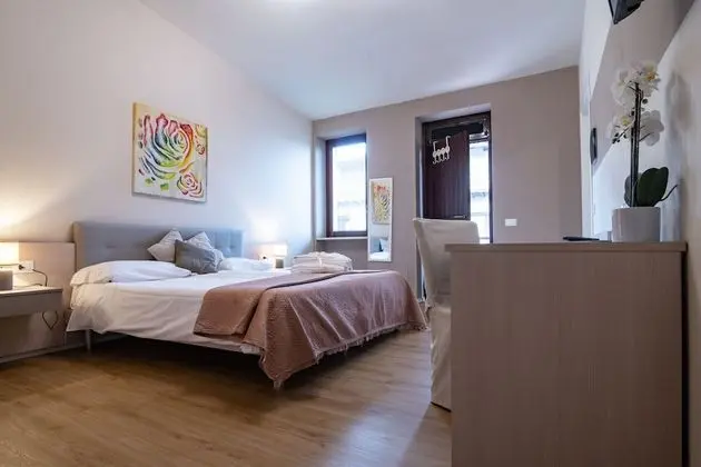 Comfort Tek Büyük Yataklı Oda