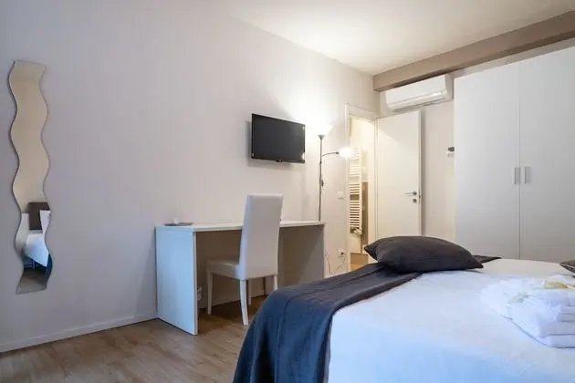 Comfort Tek Büyük Yataklı Oda