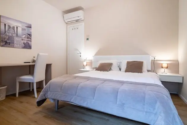 Economy Tek Büyük Yataklı Oda