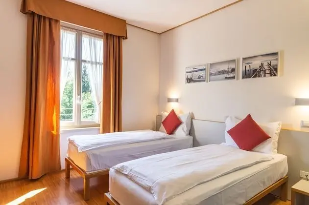 Standard Tek Büyük veya İki Ayrı Yataklı Oda