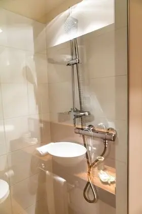 Standard Üç Kişilik Oda