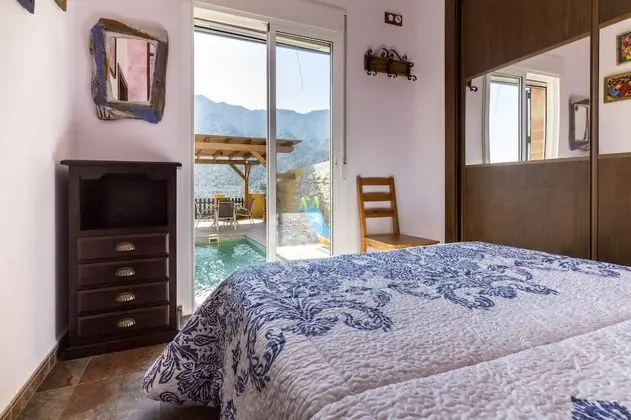 Ev, 2 Yatak Odası, Kişiye Özel Havuzlu, Dağ Manzaralı