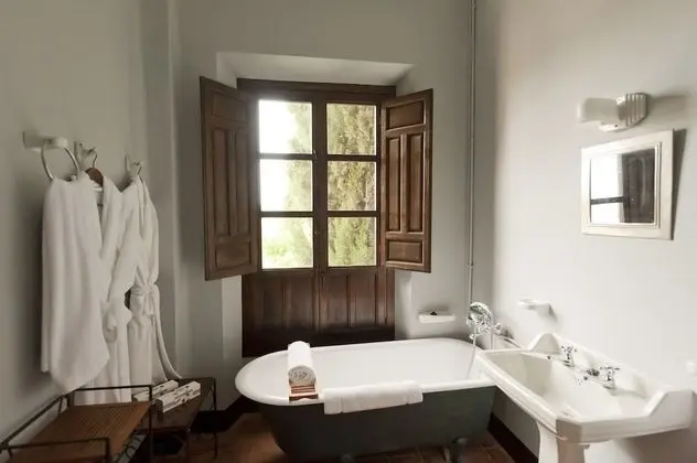 Superior Tek Büyük Yataklı Oda (The Stately)