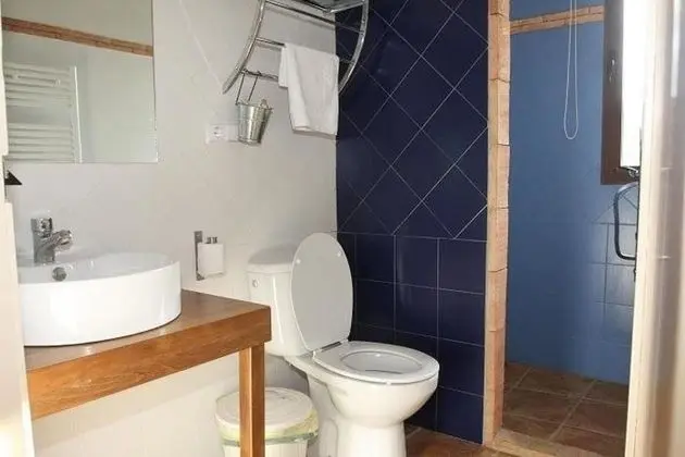 Tek Büyük veya İki Ayrı Yataklı Oda, Sigara İçilmez, Dağ Manzaralı