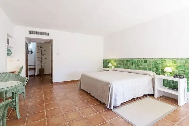 Tek Büyük Yataklı Oda (2 adults + 1 child)