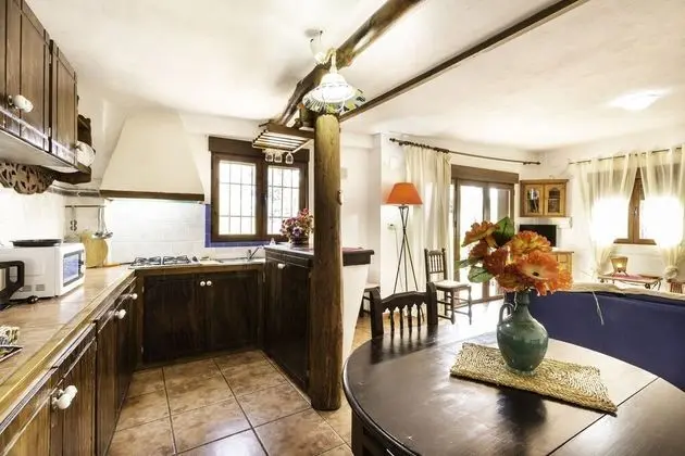 Ev, 3 Yatak Odası, Kişiye Özel Havuzlu, Dağ Manzaralı