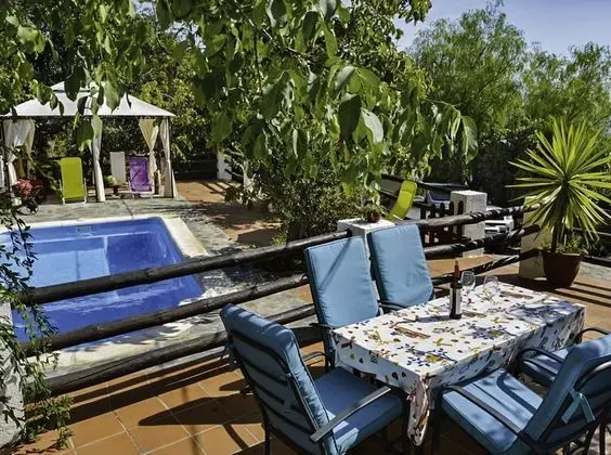 Ev, 3 Yatak Odası, Kişiye Özel Havuzlu, Dağ Manzaralı