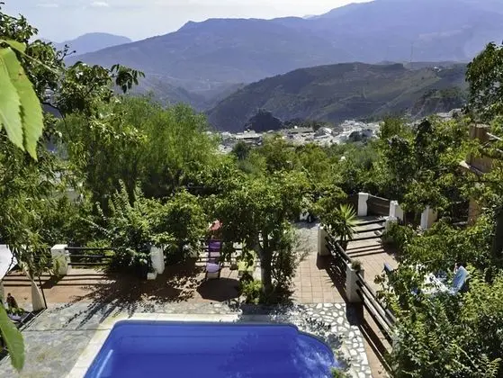 Ev, 3 Yatak Odası, Kişiye Özel Havuzlu, Dağ Manzaralı