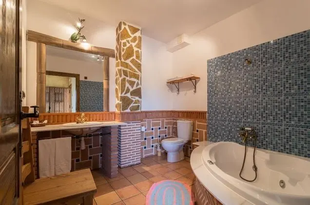 Ev, Birden Çok Yatak Odası, Kişiye Özel Havuzlu