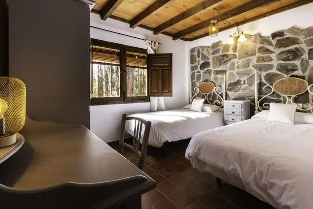 Ev, 4 Yatak Odası, Kişiye Özel Havuzlu, Dağ Manzaralı