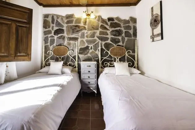 Ev, 4 Yatak Odası, Kişiye Özel Havuzlu, Dağ Manzaralı