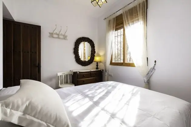 Ev, 4 Yatak Odası, Kişiye Özel Havuzlu, Dağ Manzaralı