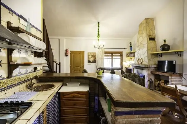 Ev, 4 Yatak Odası, Kişiye Özel Havuzlu, Dağ Manzaralı