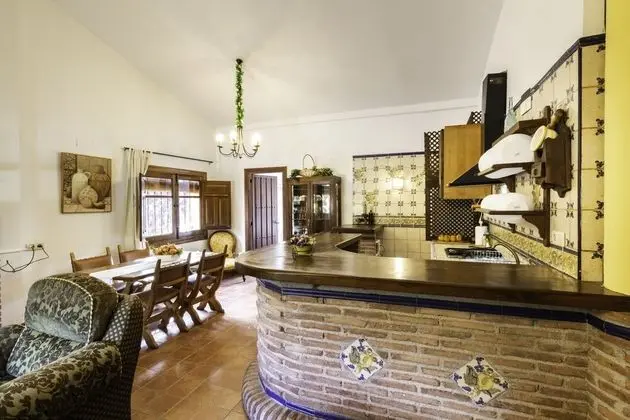 Ev, 4 Yatak Odası, Kişiye Özel Havuzlu, Dağ Manzaralı