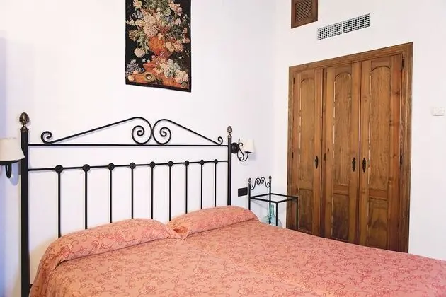 Tek Büyük Yataklı Oda, 2 Tek Kişilik Yatak