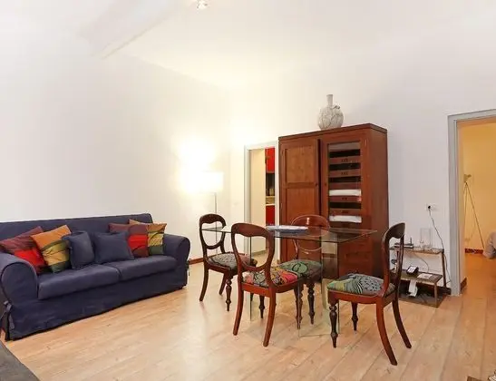 Daire, Banyolu/Duşlu, Bahçe Manzaralı