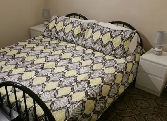Tek Büyük Yataklı Oda