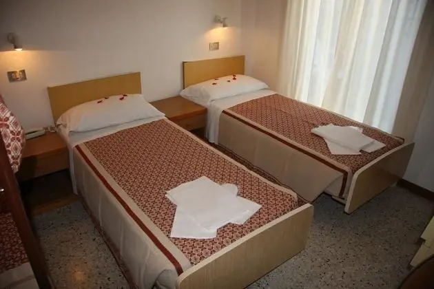 Tek Kişilik Oda