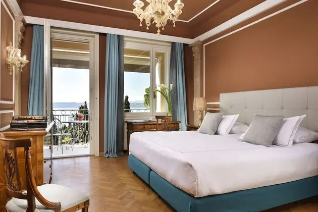 Deluxe Oda, Balkon, Göl Manzaralı