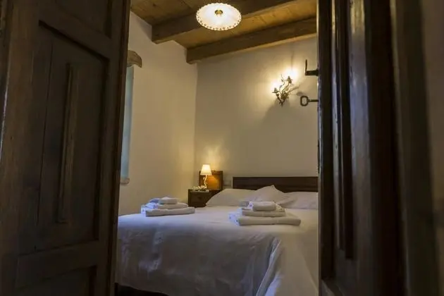 Basic Tek Büyük veya İki Ayrı Yataklı Oda