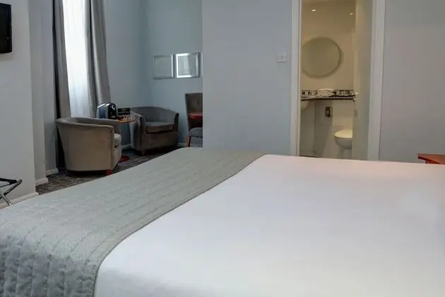 Executive Tek Büyük Yataklı Oda