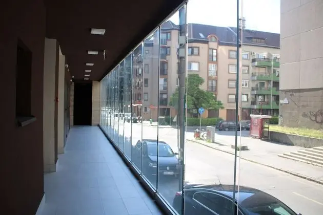 Stüdyo (studio for 2)