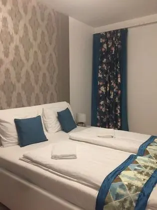 Elite Tek Büyük Yataklı Oda
