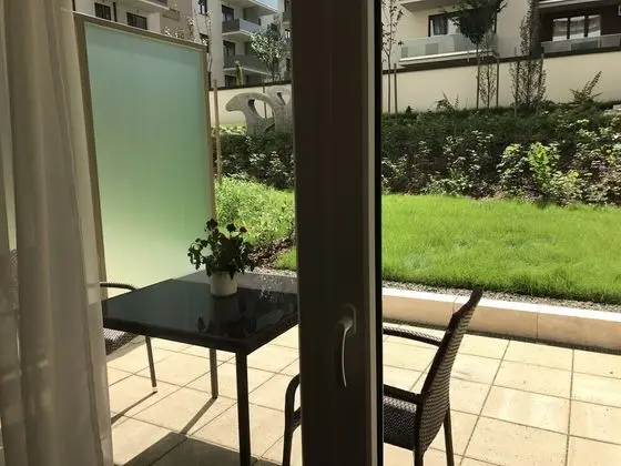 Elite Tek Büyük Yataklı Oda