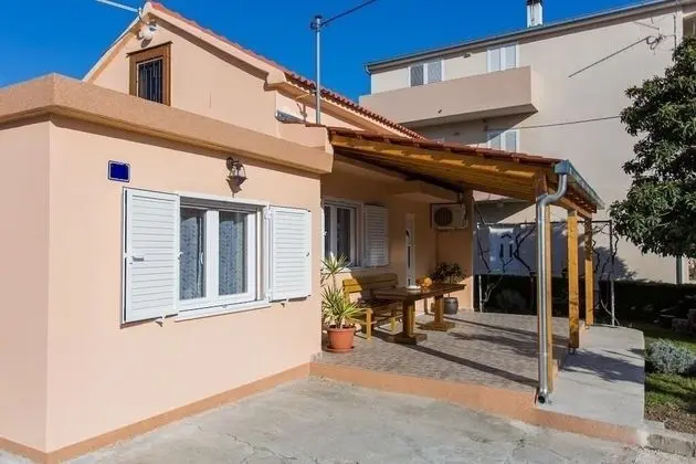 Ev (Cosa Nostra - H(2+2))