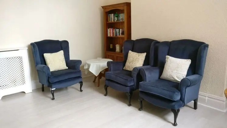 İki Ayrı Yataklı Oda, Banyolu/Duşlu