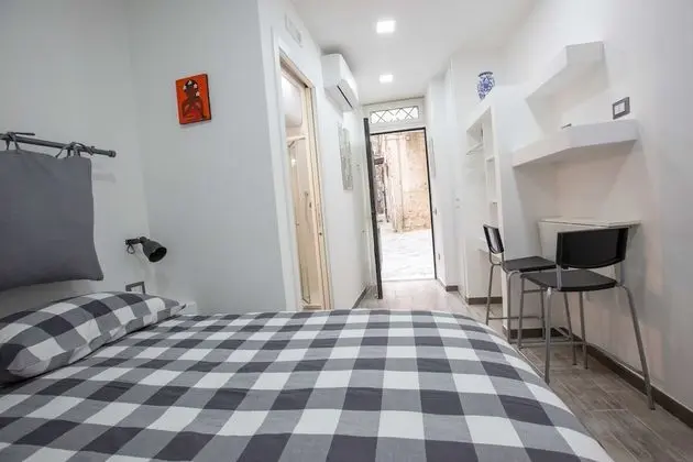 Tek Büyük Yataklı Oda