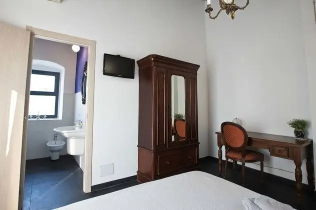 Tek Büyük Yataklı Oda