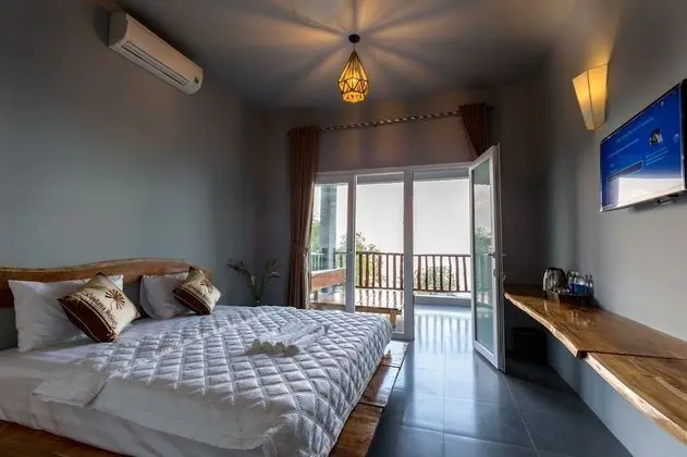 Deluxe Tek Büyük Yataklı Oda, Deniz Manzaralı